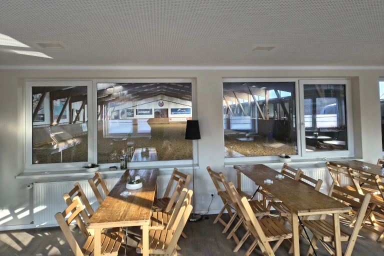 Blick vom Casino in die Halle